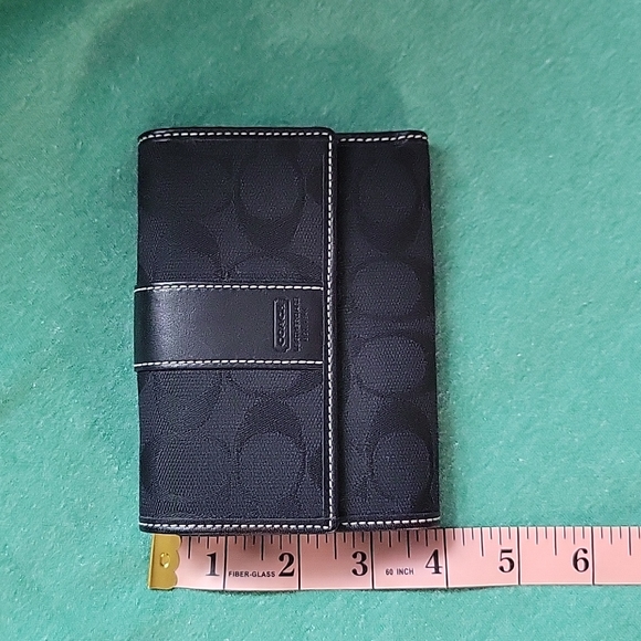 Coach Wallet Signature C Black NWOT - Picture 8 of 8